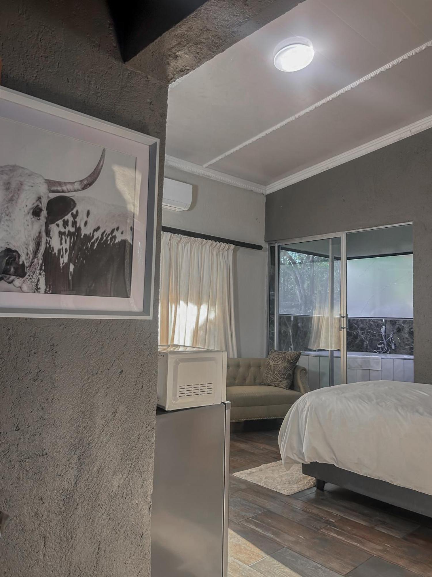 View Inn Exclusive Lodge Mbombela Bagian luar foto